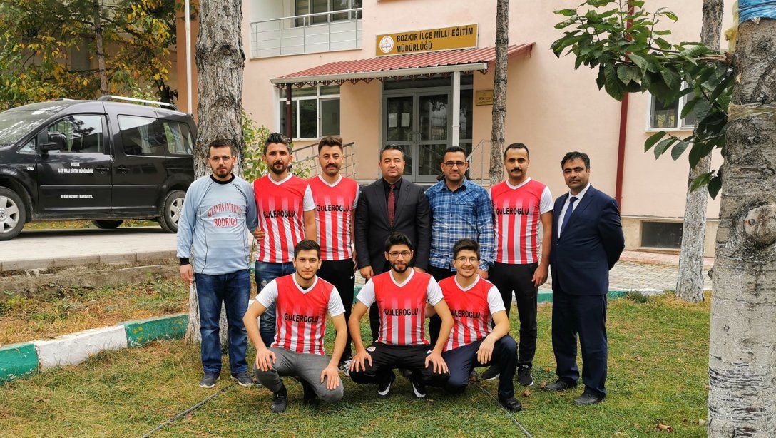 Türkiye Öğretmenler Kupası İl Finallerine Çağlayan Futbol Takımımız Gidiyor